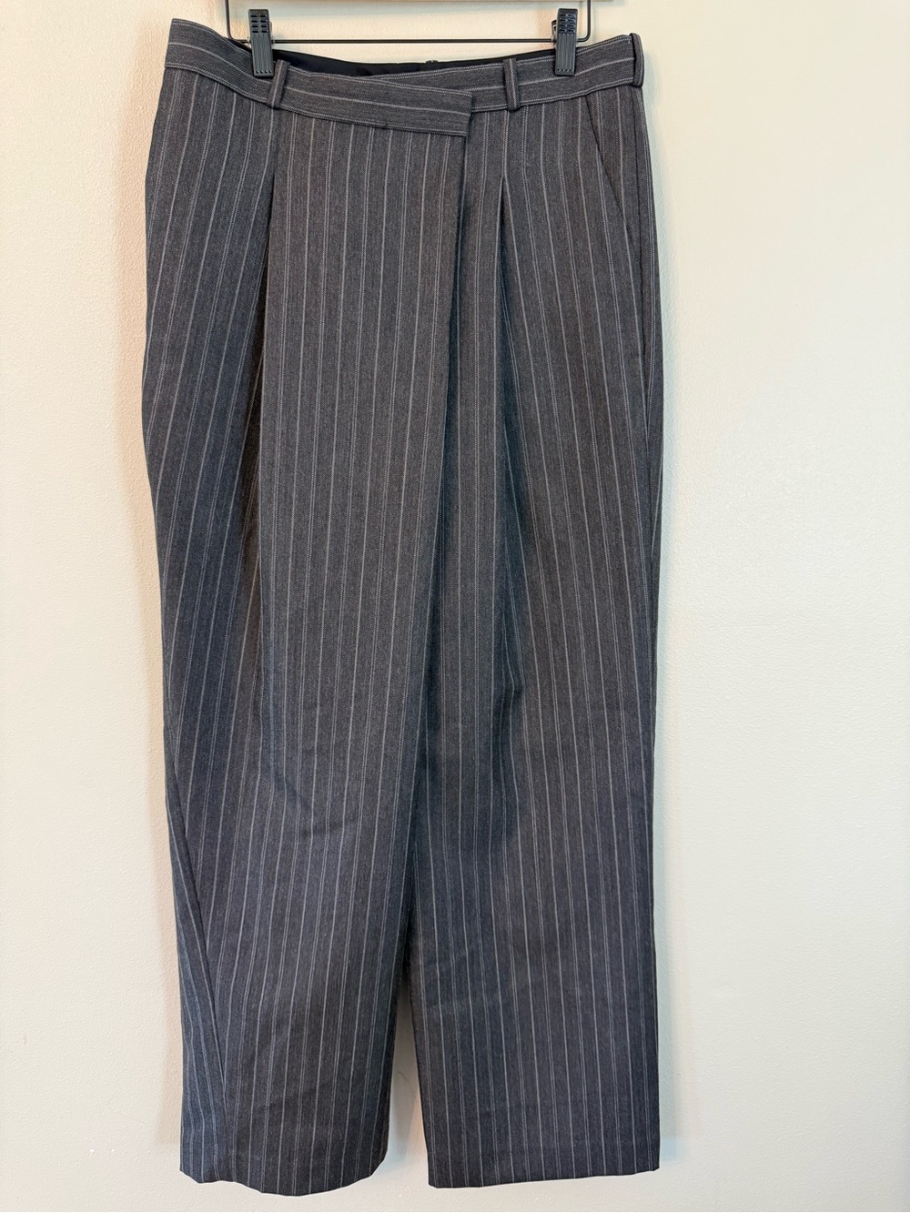 SIMKHAI Taylor Overlap Wide Leg Wool Pinstripe Tailored Trouser NWT 8 - Picture 4 of 10